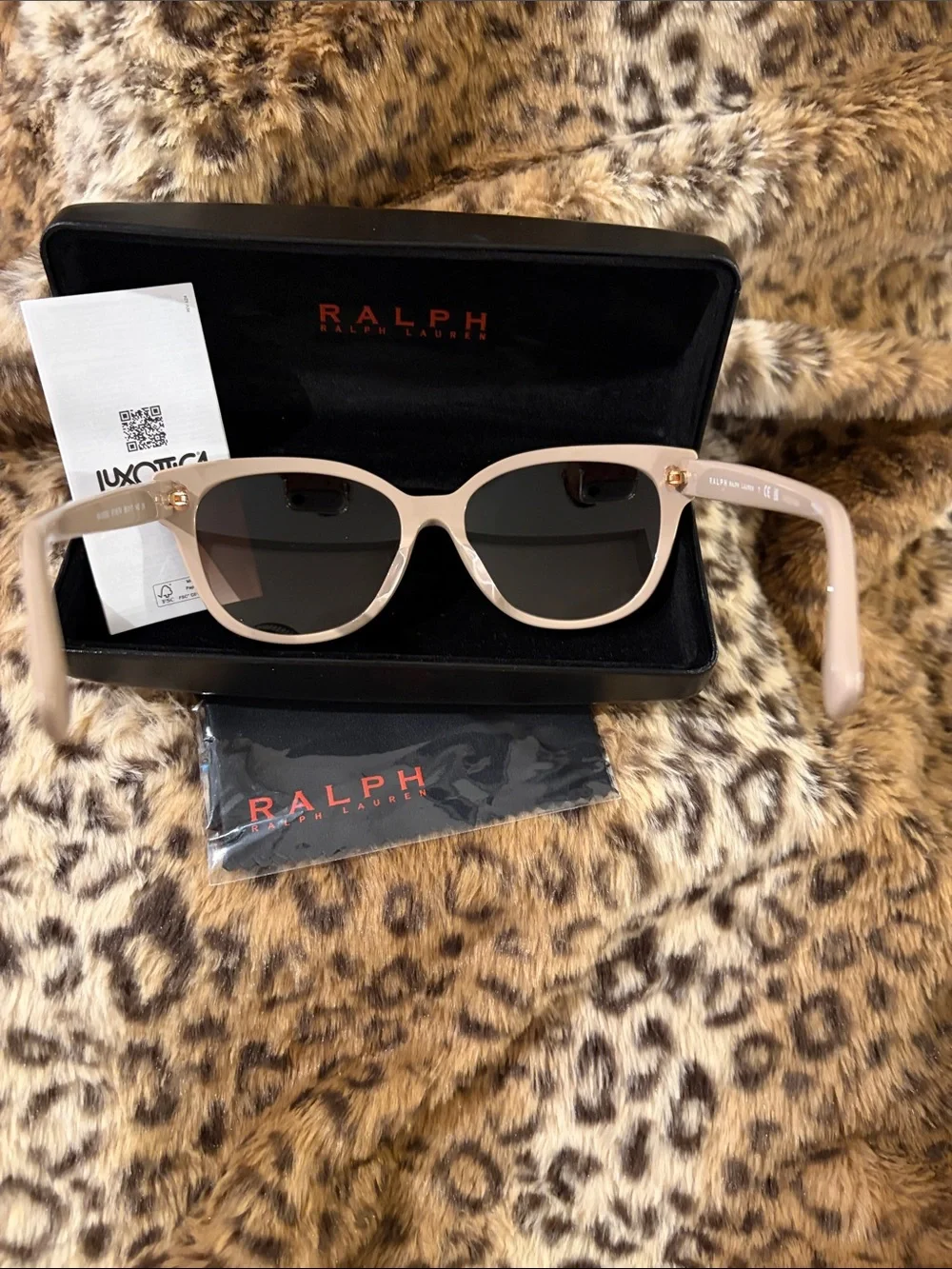 RALPH LAUREN cream colored sunglasses